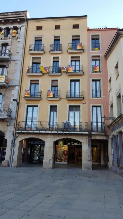 Apartaments Vicus 2 Con Vistas A La Plaza Mayor De 비크 외부 사진