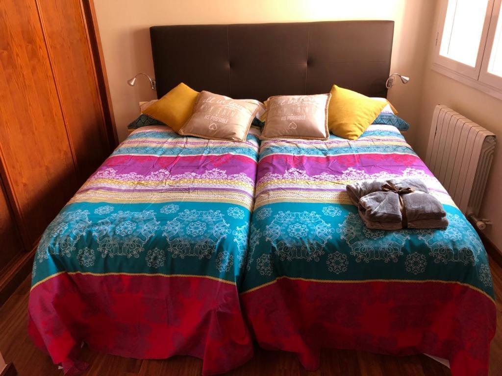 Apartaments Vicus 2 Con Vistas A La Plaza Mayor De 비크 외부 사진